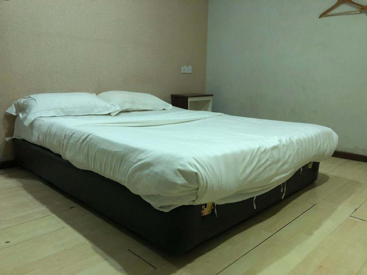 Super Oyo 90668 Joy Inn Miri Εξωτερικό φωτογραφία