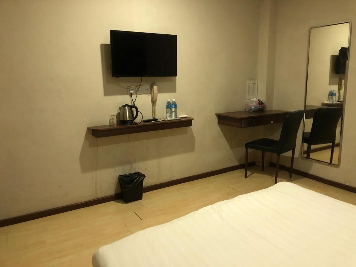Super Oyo 90668 Joy Inn Miri Εξωτερικό φωτογραφία