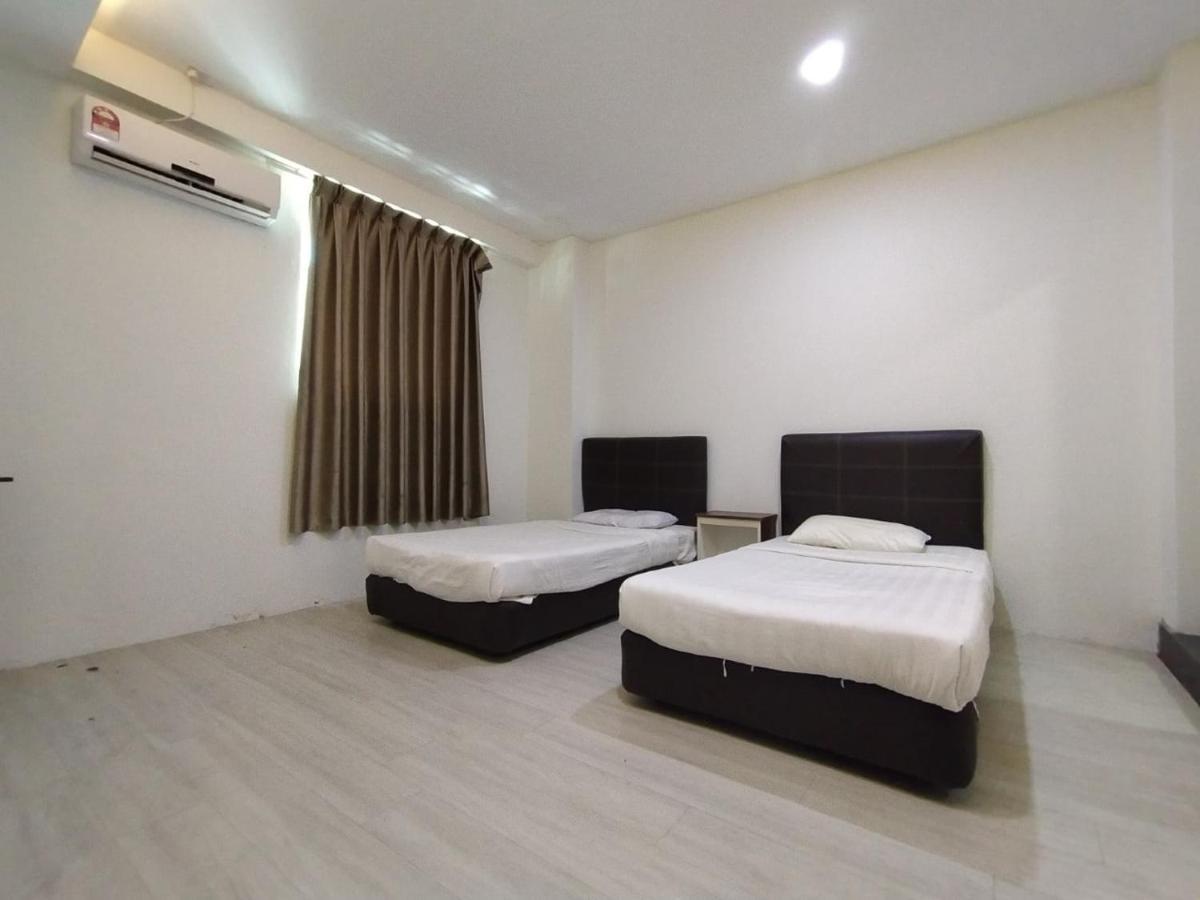 Super Oyo 90668 Joy Inn Miri Εξωτερικό φωτογραφία